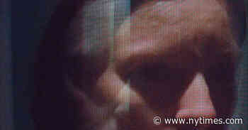 ‘A Woman Escapes’ Review: Screen Sharing