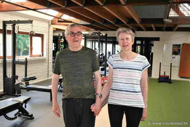 Fred (70) heeft al 9 jaar Parkinson, maar neemt toch deel aan roeimarathon: “Ik laat mijn leven er niet door beheersen”