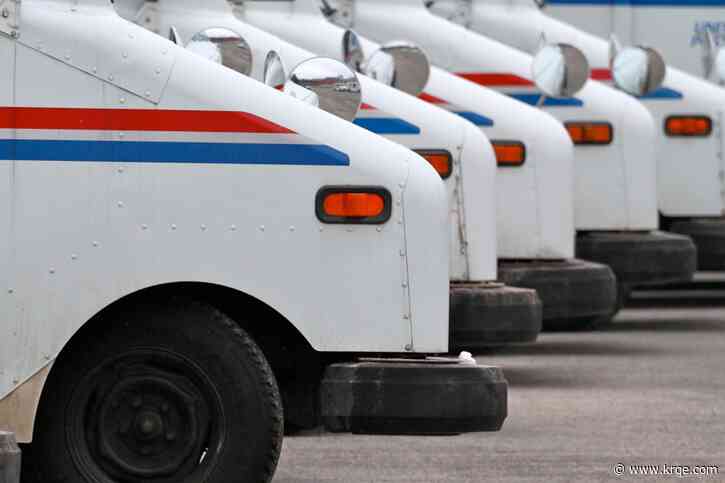 How often do mail carriers get attacked by dogs in Albuquerque?