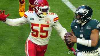 Broncos adding ex-Chiefs DE Clark, sources say