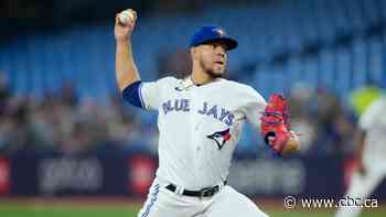 Berrios makes quality start as Blue Jays edge Astros for 9th win in 11 games