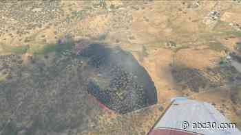 Firefighters stop wildfire from spreading in Yokuts Valley