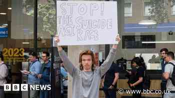 Stay ahead in AI race, tech boss urges West