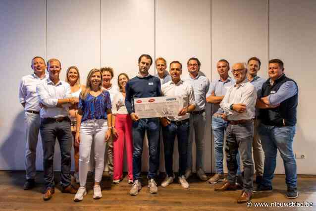 Bedrijfsbezoek van Unizo Pittem-Egem en Unizo Tielt brengt 2750 euro op voor Parkinson Pact