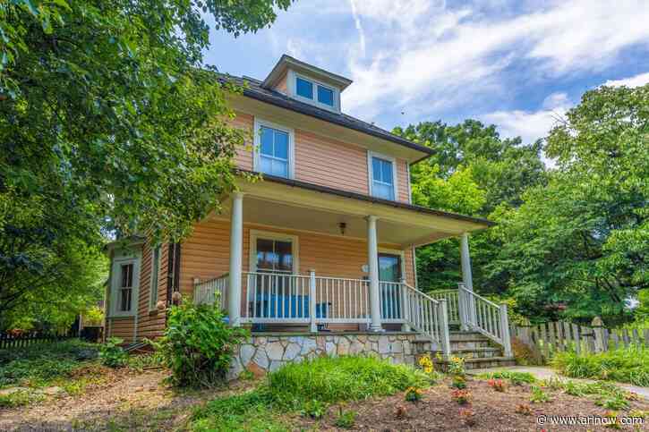 Listing of the Day: 3108 6th Street N.