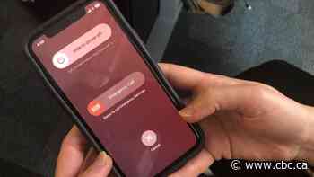 A software update on smartphones may be the cause of hundreds of dropped 911 calls