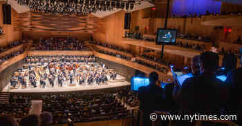 Review: New York Philharmonic Journeys From Ocean to Desert