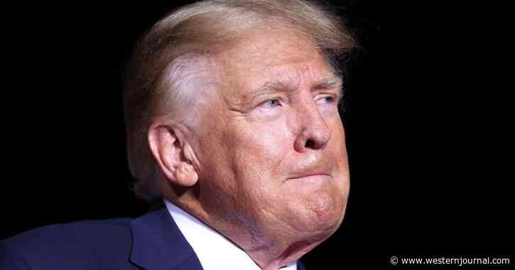 Former Top DOJ Official Spots Something on Page 3 of Trump Indictment That Could Be 'Grounds for Granting a Motion' to Dismiss