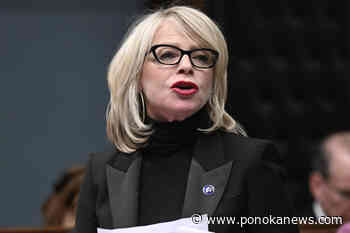 Rights body criticizes Quebec for booting religious group from convention centre