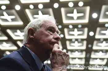 David Johnston quits as special rapporteur on foreign interference