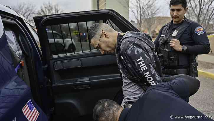 Solomon Peña to remain in custody, judge rules