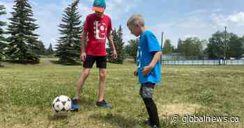 Refugee kids shine on Calgary soccer pitch thanks to community association