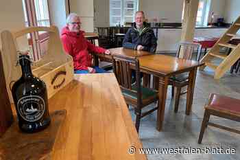 Im Back- und Brauhaus Altenbeken-Schwaney wird schon fleißig Bier gebraut