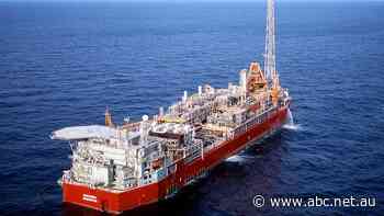 The complex $325m clean-up of a rusting oil vessel in the Timor Sea has begun