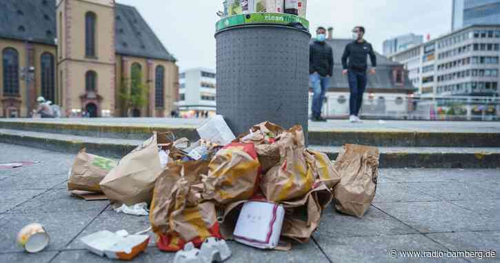 Mehrere bayerische Städte erwägen Verpackungssteuer