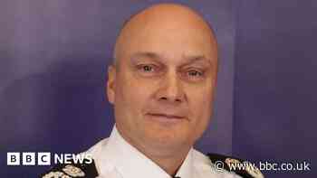 Cambridgeshire chief constable abandons retirement plans