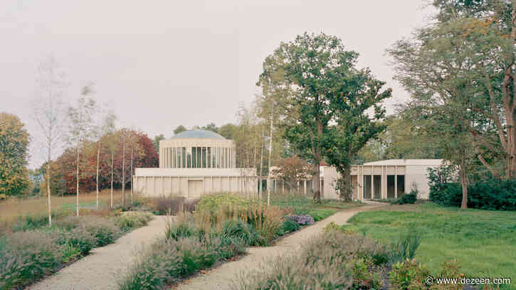 James Gorst Architects creates timber-framed temple in rural Hampshire