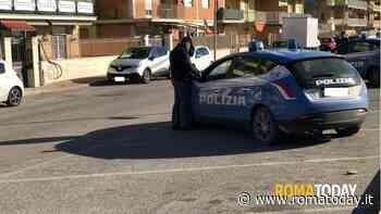 Minaccia la ex e i condomini di un palazzo, si barrica in casa e rompe tubo del gas: trovato privo di sensi