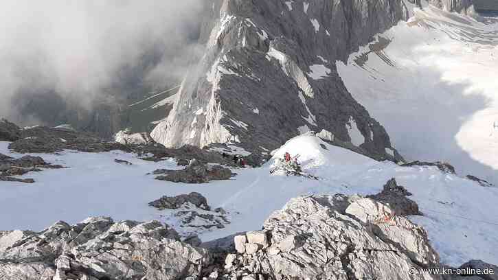 Tödliches Unglück an der Zugspitze: Bergsteiger stürzt 400 Meter in die Tiefe