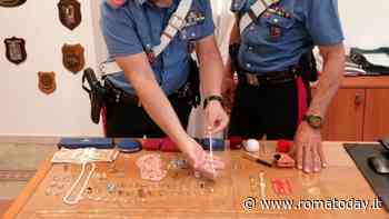 "Suo nipote rischia l'arresto": si fingono delle forze dell'ordine e truffano anziana