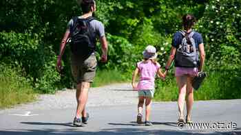 Fotos: Familienwandertag durch den Jenaer Forst