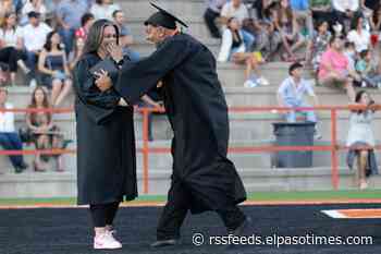 See photos of El Paso High School 2023 graduation at Jones Stadium