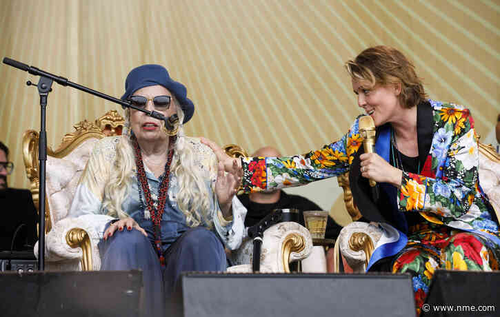 Watch Joni Mitchell perform ‘A Case of You’ with Brandi Carlile and Marcus Mumford