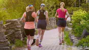 Raccoons, GPS issues and injuries won't stop this 900-km, round-the-clock run of Ontario's Bruce Trail