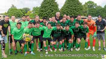 Meister SSV Vorsfelde: 6:0-Feuerwerk zum Landesliga-Abschied