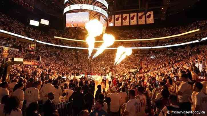 McGregor knocks out Heat mascot in bizarre promotion