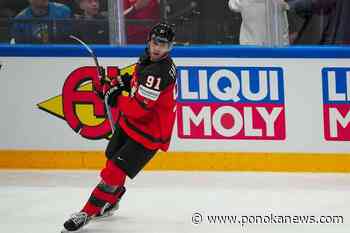 Meet and greet: NHL teams, prospects have plenty to talk about at scouting combine