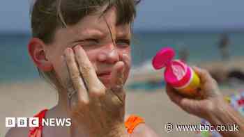 UK heatwave: How does sunscreen work?