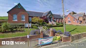 Isle of Wight school faces closure after council U-turn
