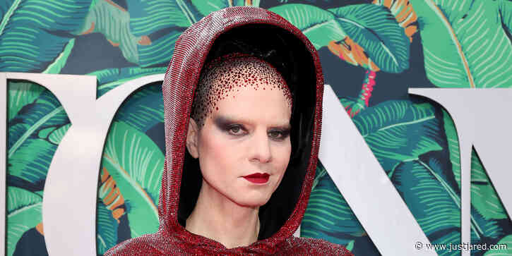'Into the Woods' Producer Jordan Roth Makes a Splash With Otherworldly Look at Tony Awards 2023