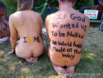 York naked bike ride: "no negative reactions - just cheering'
