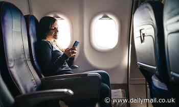 The only acceptable way to ask a fellow passenger to switch seats, according to a flight attendant 