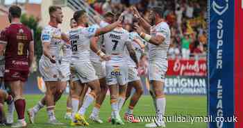 Steve McNamara counters Hull KR coach Willie Peters' referee call