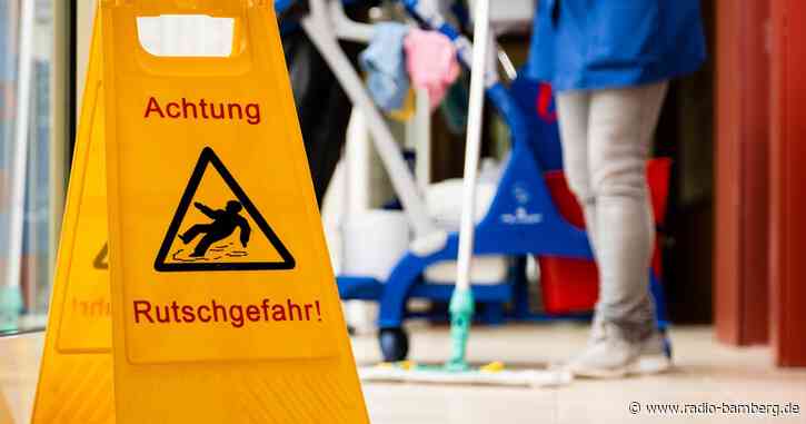 Mehr Geld und Aufmerksamkeit für Gebäudereiniger