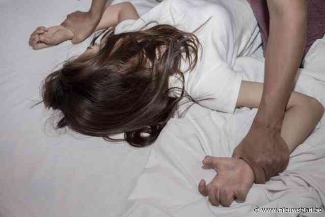 “Half pilletje meer en we mochten haar begrafenis regelen”: twintiger die vrouwen drogeerde en verkrachtte, riskeert 10 jaar cel