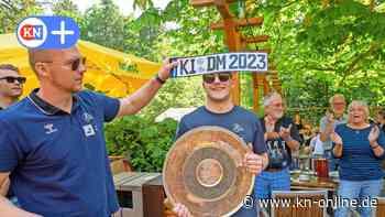 Meister THW Kiel: Freibier in der Forstbaumschule, Ehrung im Rathaus