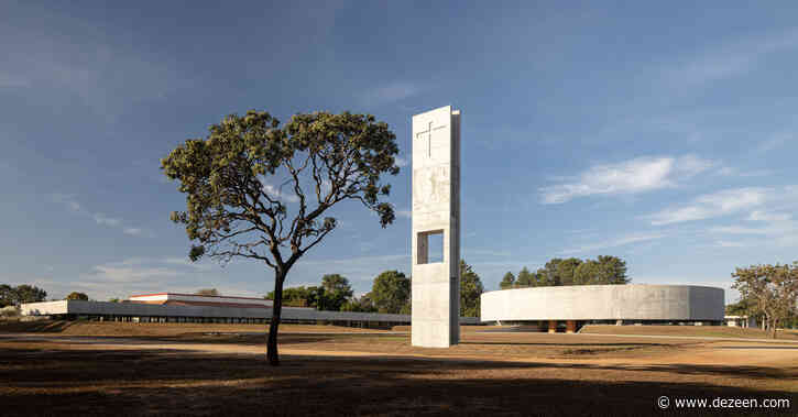 ARQBR creates circular church with monumental steeple in Brasilia