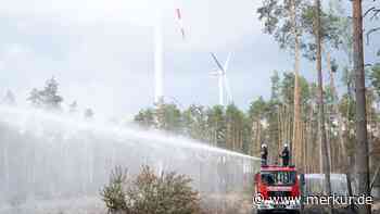 Waldbrand bei Hagenow auf zwölf Hektar angewachsen