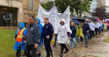 Hamilton hospital staff deliver petition to protest health care privatization