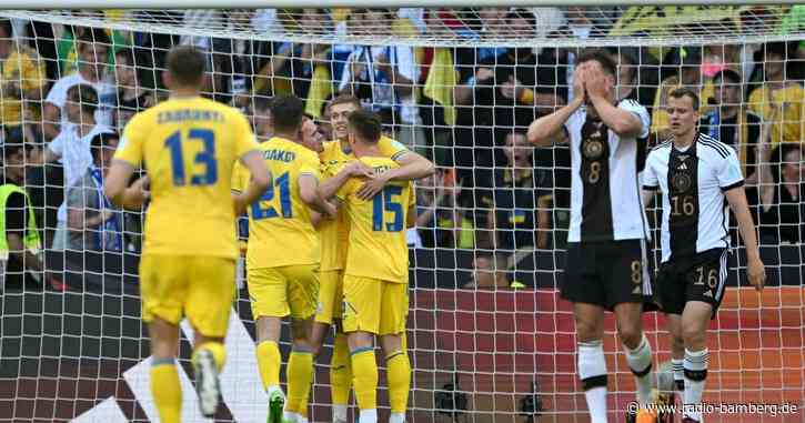 Stimmungstief ein Jahr vor EM: Flick hält am «Plan» fest