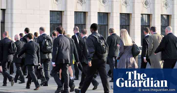 What can be done about the ‘great gender pension chasm’? | Letter