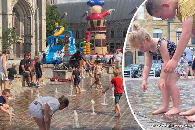 Stad plooit na kritiek op drooggevallen ‘zuinige’ fontein: “Op, op, ’t water is op”
