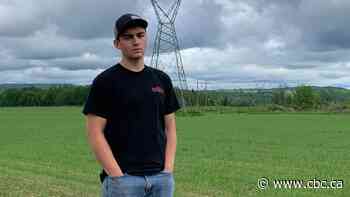 Student stunned by 61% price hike in mandatory meal plan at UNB Saint John