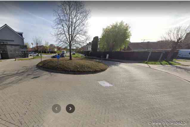Rotonde tussen Vinkenlaan en Warandelaan afgesloten