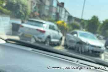 Grange Road in Thornton Heath closed after crash