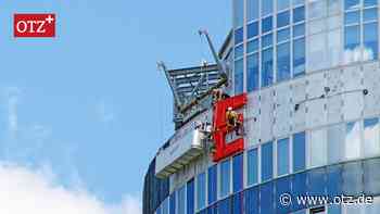 Jenaer Turm zeigt wieder seinen Namen